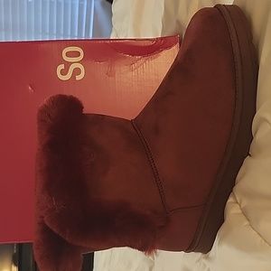 SO Paulina Faux-Fur Winter Boots Maroon, Women's Size 11